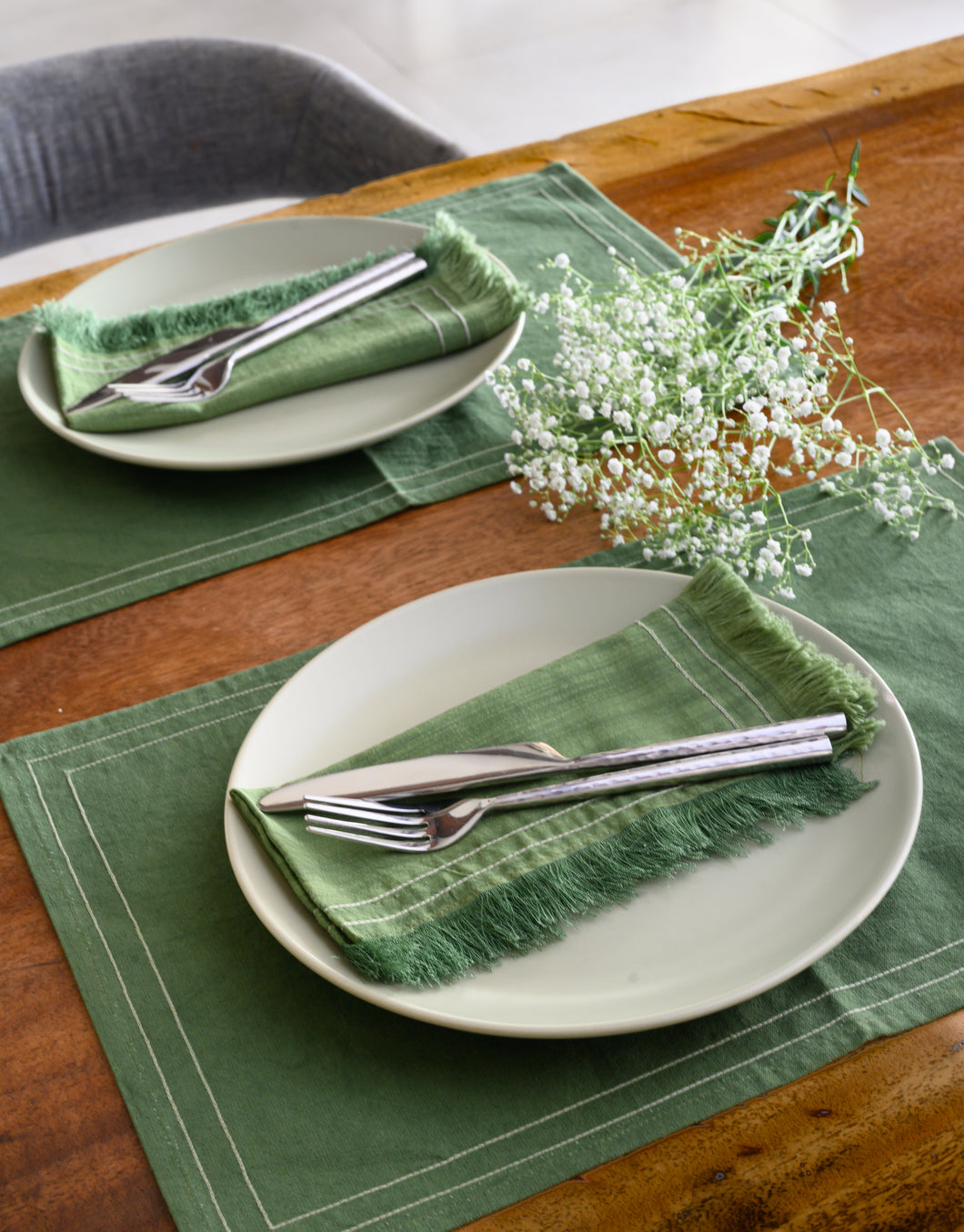 OLIVE GREEN HANDCRAFTED PLACEMAT